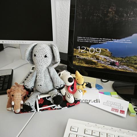 Manni, Bridget Snoopy und Woodstock sind heute ins Steuerbüro mitgekommen.