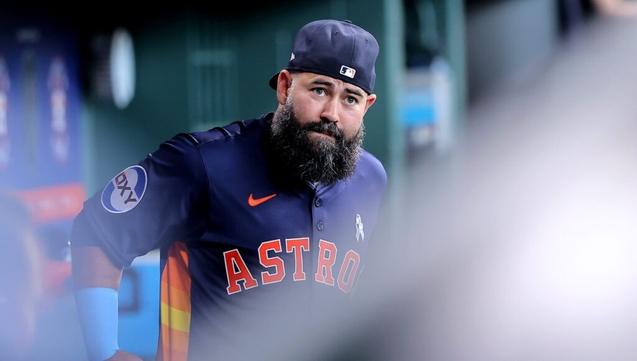 Luis Guillorme Amazes MLB with Stunning Defensive Play