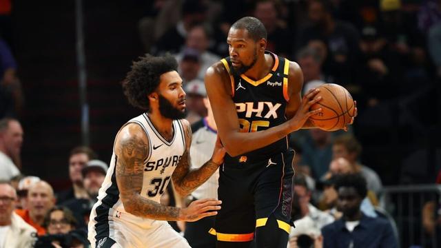 Former Texas Longhorns Star Kevin Durant Wants Trade to San Antonio Spurs