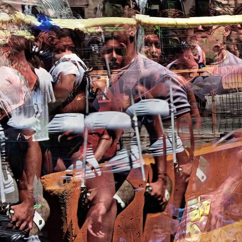 Barcelona digital edited street photography, made with the GNU Image Manipulation Program + G'MIC-Qt filters.