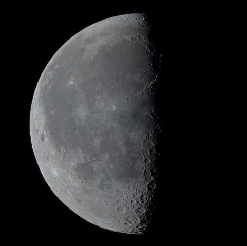 2025-06-18-0207_8-L-Moon_G3M178C_lapl6_ap687.jpg