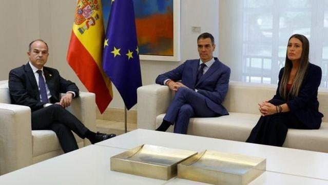 Pedro Sánchez reunit aquest dimarts amb Jordi Turull i Míriam Nogueras a la Moncloa (EFE - J.J. Guillén)