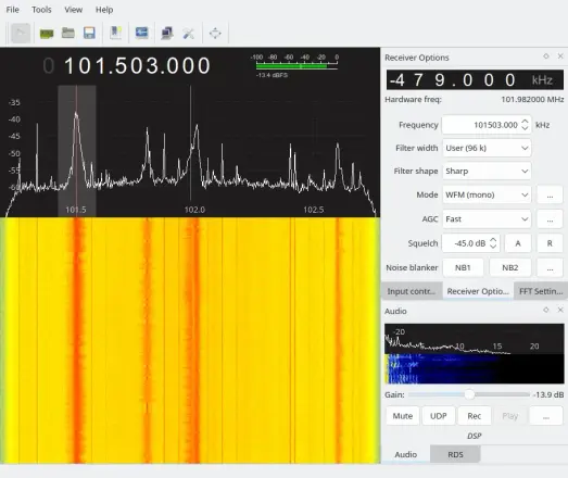 Screenshot of gqrx (SDR client app) tuned in to a FM station