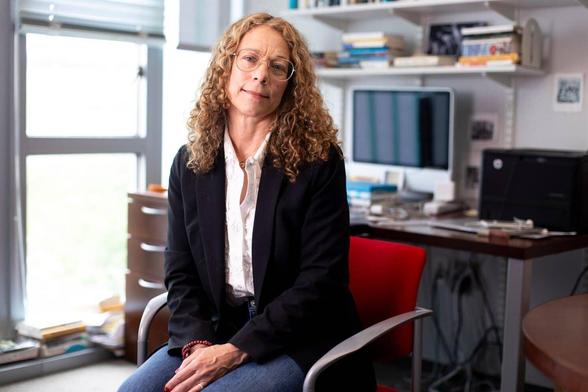 Persuasione 2.0: il lavaggio del cervello vive e lotta contro di noi