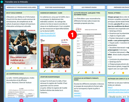 Capture d'écran du Digipad original, dont les contenus sont présentés sur plusieurs colonnes contenant des images, des textes, des liens ou des documents.