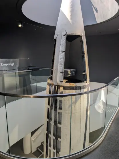 Die Spitze einer V2 Rakete.