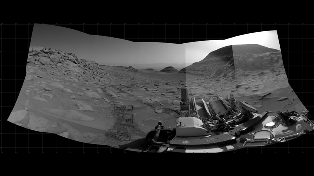 Curiosity_Postcard_(SVS31355_-_morning_panorama).png