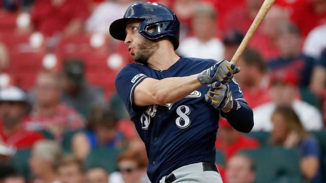 Brewers add alumni home run derby to stadium anniversary event