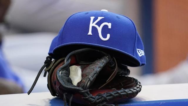 Royals Predicted To Surprisingly Cut Ties With 9-Time All-Star This Winter