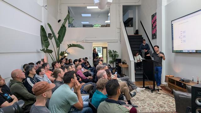 People paying attention to Jose Valim talk about Livenook