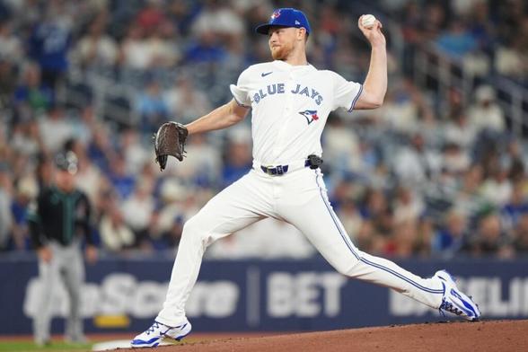 Blue Jays starter Eric Lauer in form as Toronto dumps Arizona 8-1