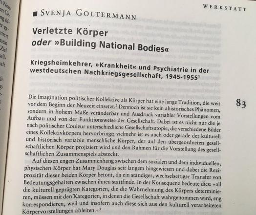 Fotoausschnitt der ersten Seite des gedruckten Artikels.