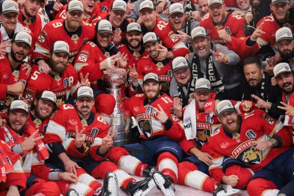 Panthers Win Stanley Cup in Game 6 Rout of Oilers