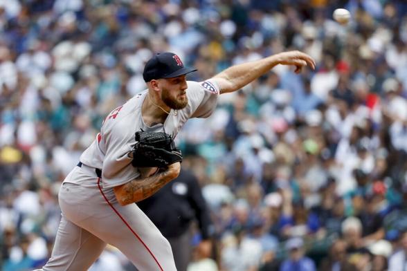 Garrett Crochet Shines as Red Sox Overcome Seattle Mariners