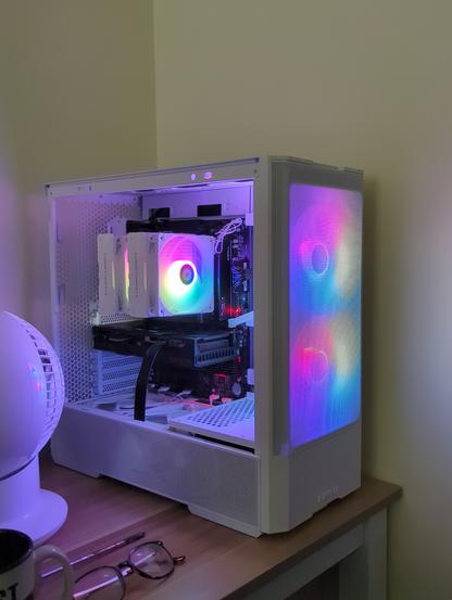 MY FINISHED (mid-range) PC BUILD!!!!!!!! Featuring a Ryzen 77000X, Radeon 6600 XT, Peerless Assassin 120, 32GB of RAM, and 1TB of storage (yet to arrive) all in a white Lancool 207.