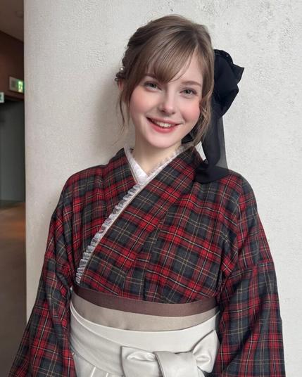 Ella Freya