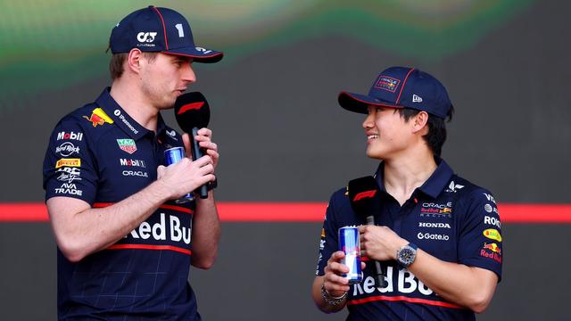 Max and Yuki converse during Bahrain fan forum.