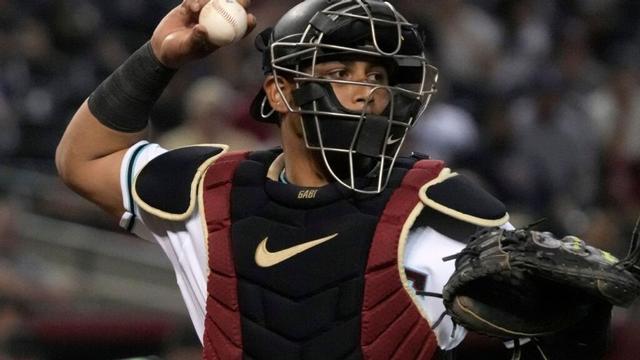 D-backs place C Gabriel Moreno on IL with hand contusion