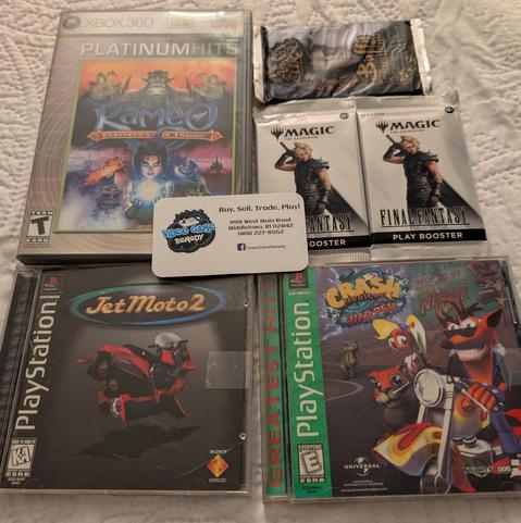 Picture showing Kameo on the 360, Jet Moto 2 and Crash Bandicoot Warped on Ps1, 2 packs of the FF Magic Cards, and 1 pack of the Buffy the Vampire trading card