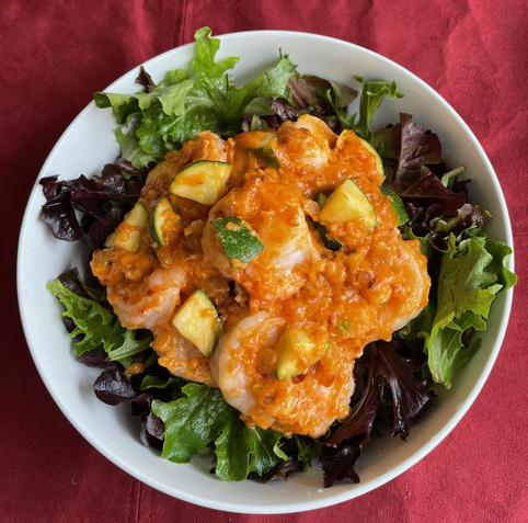 Sautéed Prawns, Ketchup, Chilli sauce mixed with mayonnaise-based sauce. Spicy, yet slightly sweet and Umami-rich dish.