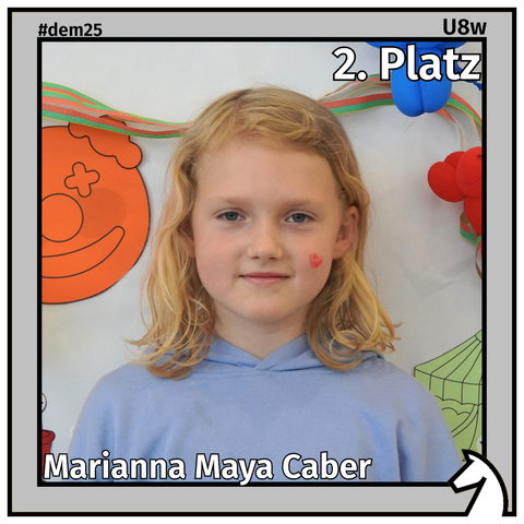 Zu sehen ist der Zweitplatzierte der U8w, Marianna Maya Caber, in einem silbernen Rahmen