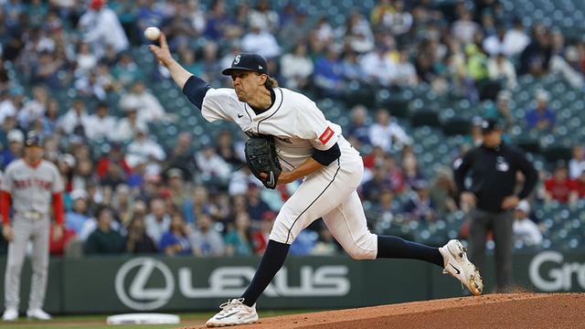 Seattle Mariners Logan Gilbert...
