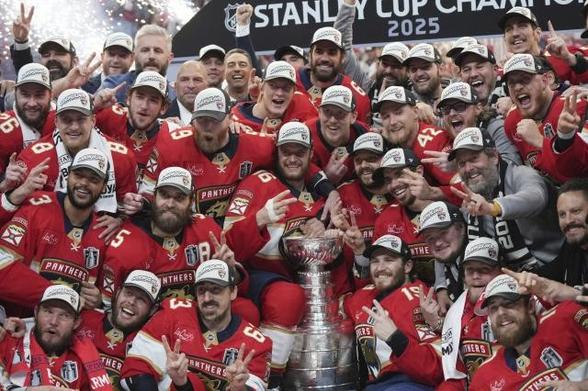 The Panthers set their own path to a 2nd consecutive Stanley Cup :: WRALSportsFan.com