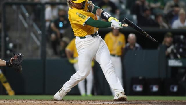 Kurtz does it again with homer off Hader in 10th to lift Athletics over Astros