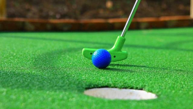 West side ice cream, miniature golf business announces sale to new owners
