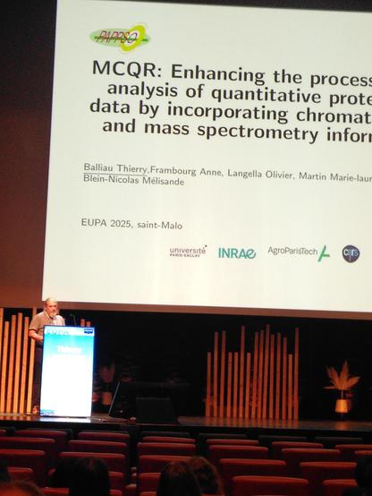 Thierry Balliau presenting MCQR package at EUPA conference in St-Malo