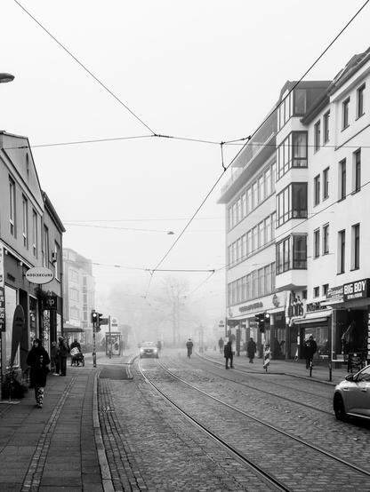 Foto: Neblige Straße in Bremen