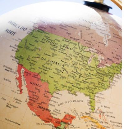 Image of North America on a Spanish Language globe. Image by Lucas George Wendt via Pexels