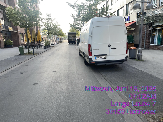 Reine exklusive zentralste Premium Radverkehrs Anlage - ohne Die Versenkbaren Poller - muss Die Polizei den Gesetzlich konformen Verkehrsraum Stedig sicher stellen
