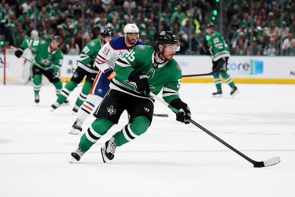 Stars re-sign Duchene, trade Marchment