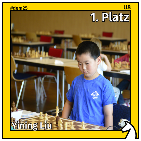 Zu sehen ist die Siegerin der U8, Yining Liu, in einem goldenen Rahmen