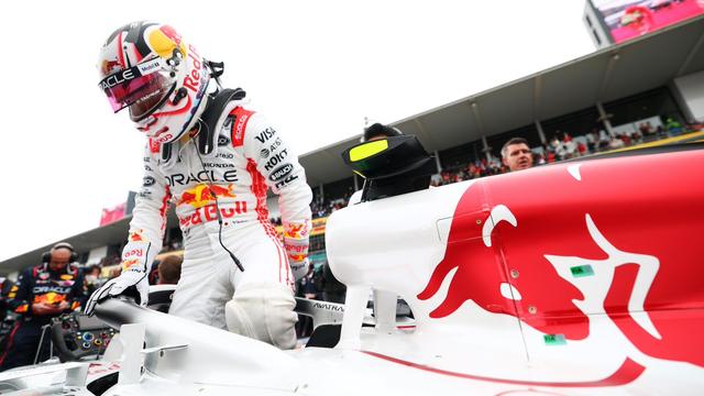 Yuki's home race helmet.