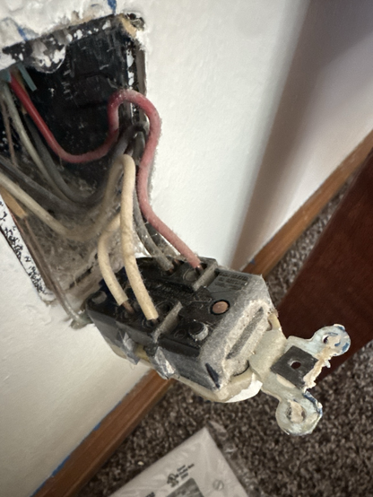 Backstab terminals being used on rear of an outlet