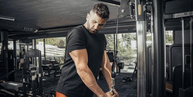 4 Strength Exercises That Won’t Help You Build Muscle — and What to Do Instead