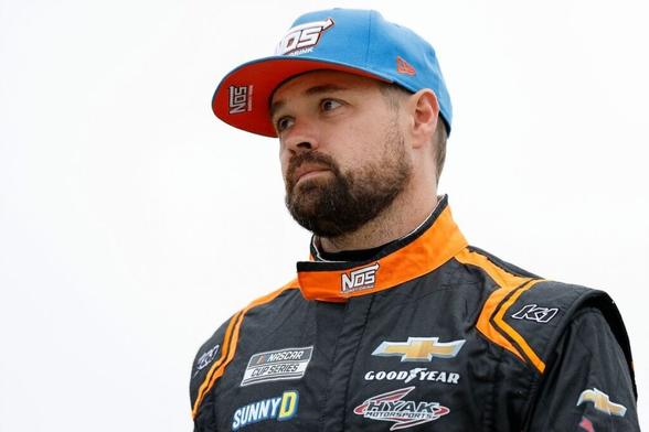 Ricky Stenhouse Jr. sells $12.2 million 140-acre Charlotte home