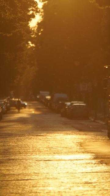 Selbe Straße, andere Passanten