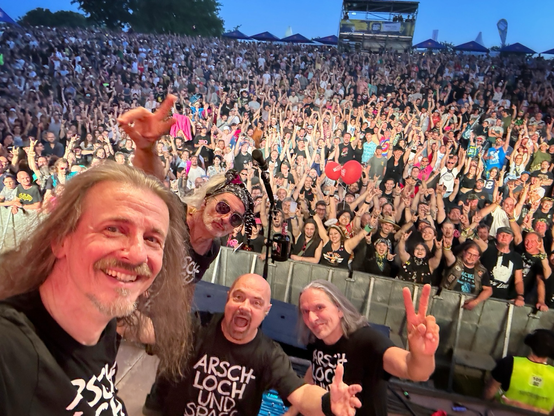 JBO mit Publikum im Wien, Donauinselfest