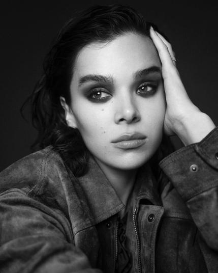 Hailee Steinfeld