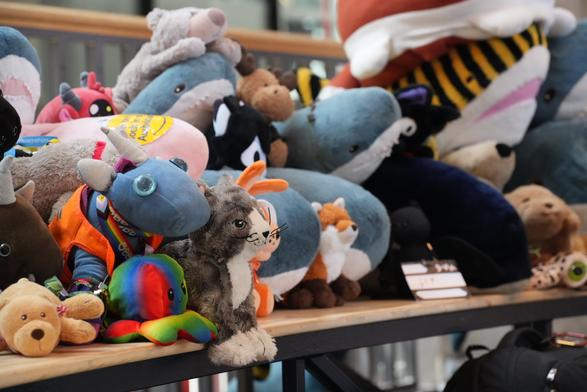 Viele Plushies