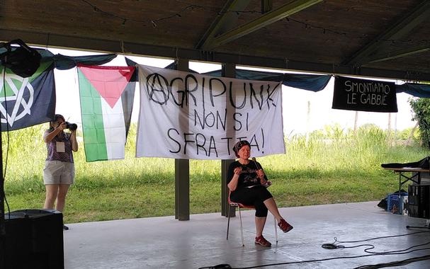 Intervento di Silvia Molé al festival antispecista di Cordenons (PN)