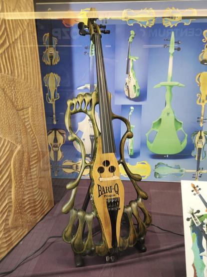 Green art nouveau shape double bass