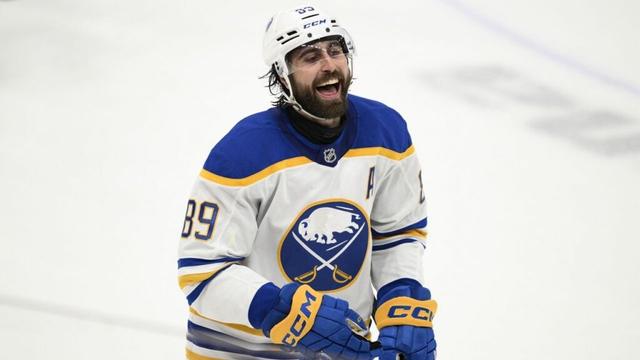 alex tuch