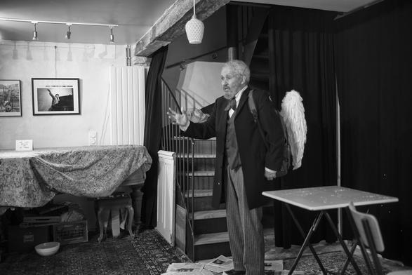 Emile Salvator en Marx redescendant du ciel
