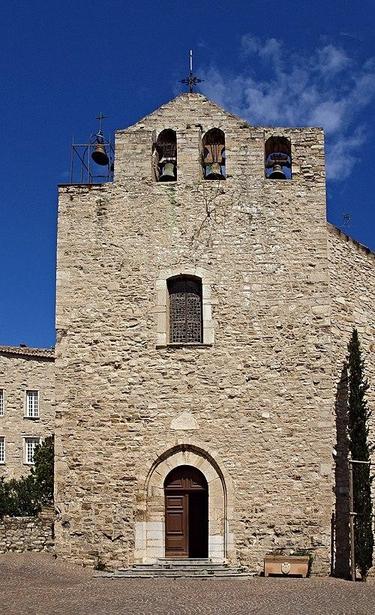 Eglise à #LeCastellet (#Var) Construction XIIe siècle. Eglise : inscription par arrêté du 6 juillet 1939.
Suite 👉 https://monumentum.fr/monument-historique/pa00081572/le-castellet-eglise
#Patrimoine #MonumentHistorique
Photo CC-BY-SA 4.0 : Pierre Bona