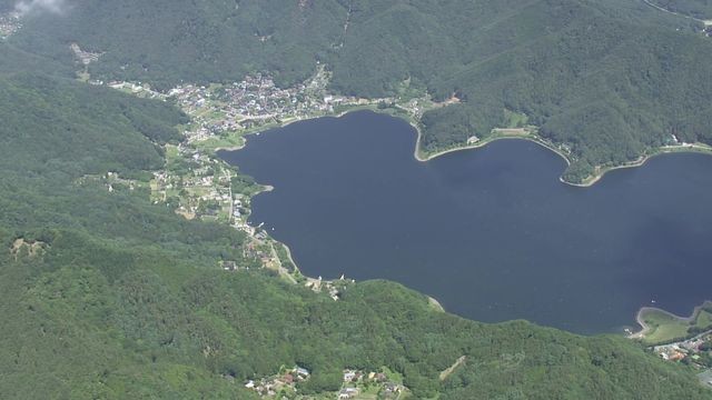 【速報】山梨・河口湖駅近くで埼玉県に住む10代の女性を連れ去りか 男（21）を逮捕 女性は湖近くの樹海で遺体で見つかる～埼玉県警（日テレNEWS NNN） - Yahoo!ニュース - Yahoo!ニュース