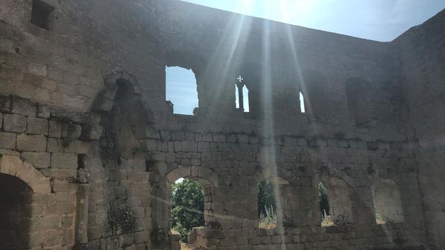 la façade avant vue de l'interieur